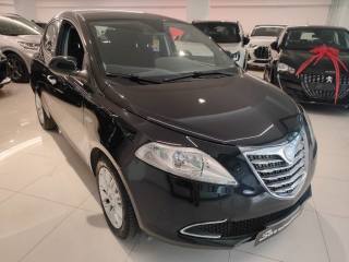 LANCIA Ypsilon usata, con Airbag Passeggero
