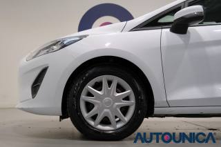 FORD Fiesta usata, con Fari LED
