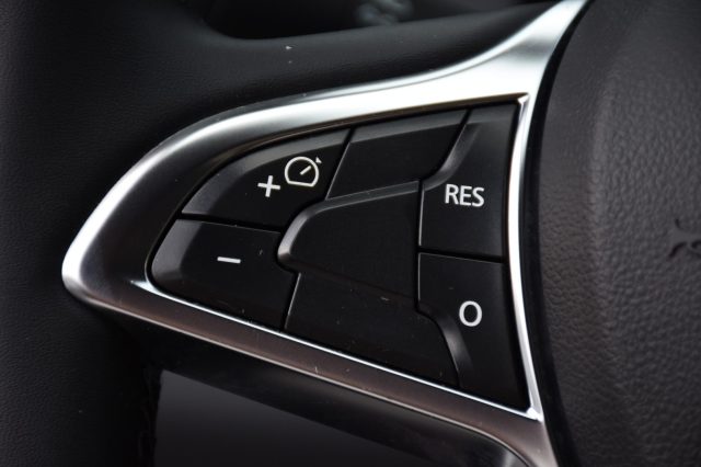 DACIA Duster usata, con Touch screen