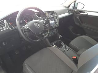 VOLKSWAGEN Tiguan usata, con Autoradio