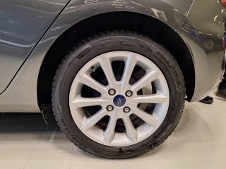 FORD Fiesta usata, con Park Distance Control