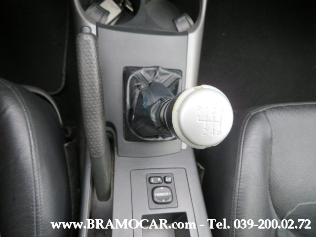 TOYOTA RAV 4 usata, con Servosterzo