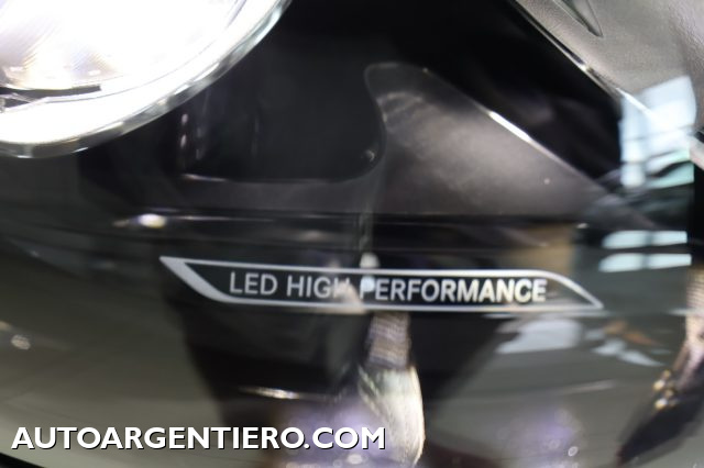 MERCEDES-BENZ C 200 usata, con Airbag posteriore