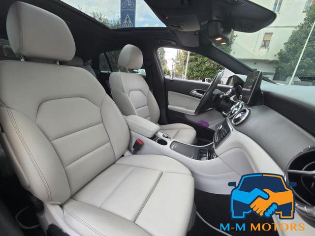 MERCEDES-BENZ CLA 200 usata, con Fendinebbia