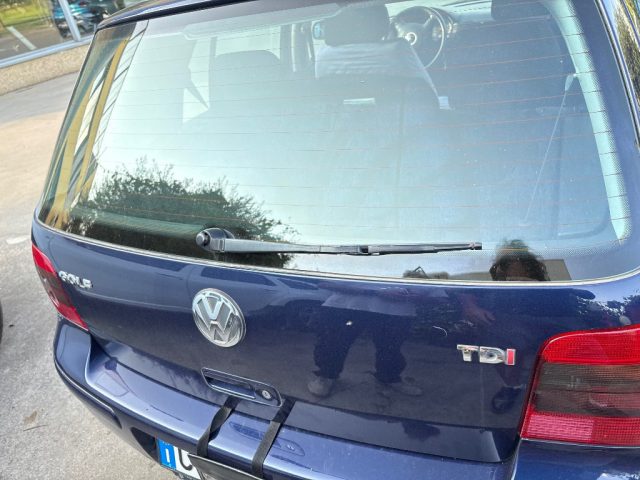 VOLKSWAGEN Golf usata, con Airbag Passeggero