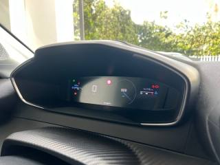 PEUGEOT 208 usata, con Vivavoce