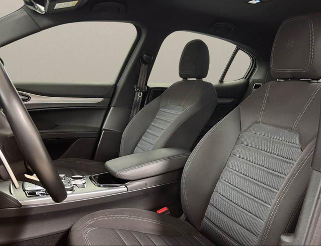 ALFA ROMEO Stelvio usata, con Chiusura centralizzata