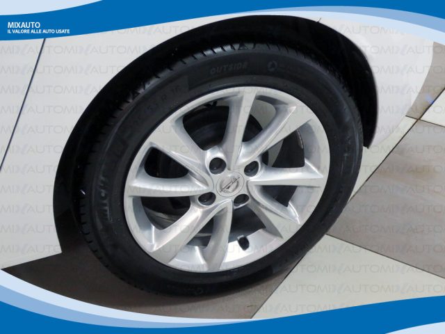 OPEL Corsa usata, con USB