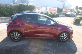TOYOTA Yaris usata, con Bracciolo