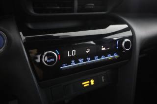 TOYOTA Yaris Cross usata 11