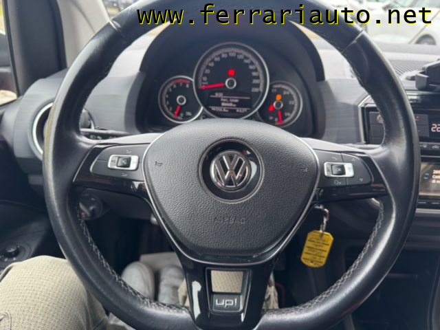 VOLKSWAGEN up! usata, con Fendinebbia