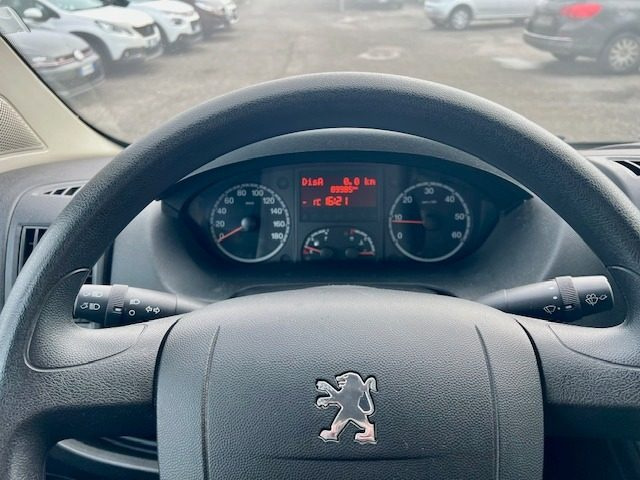 PEUGEOT Boxer usata 16