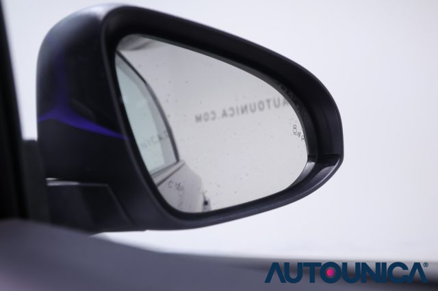 TOYOTA C-HR usata, con Airbag testa
