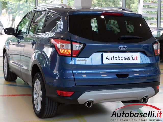 FORD Kuga usata, con Fari LED
