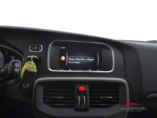 VOLVO V40 usata 14