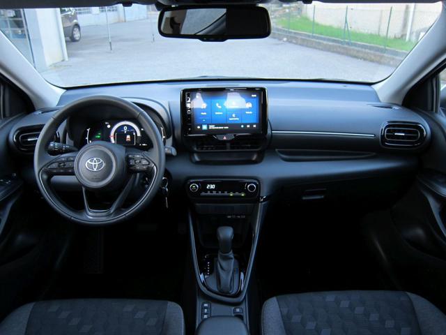 TOYOTA Yaris usata, con Airbag laterali