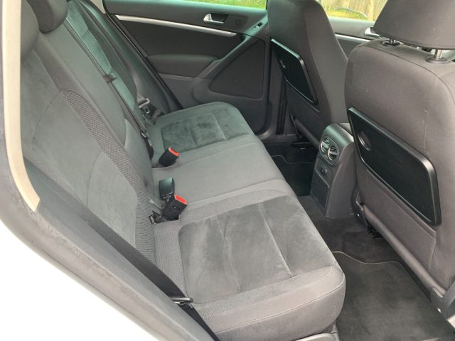 VOLKSWAGEN Tiguan usata, con Controllo automatico clima