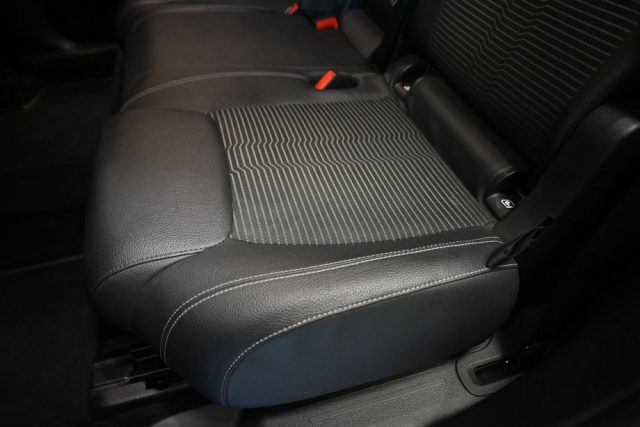 MERCEDES-BENZ GLB 180 usata 47