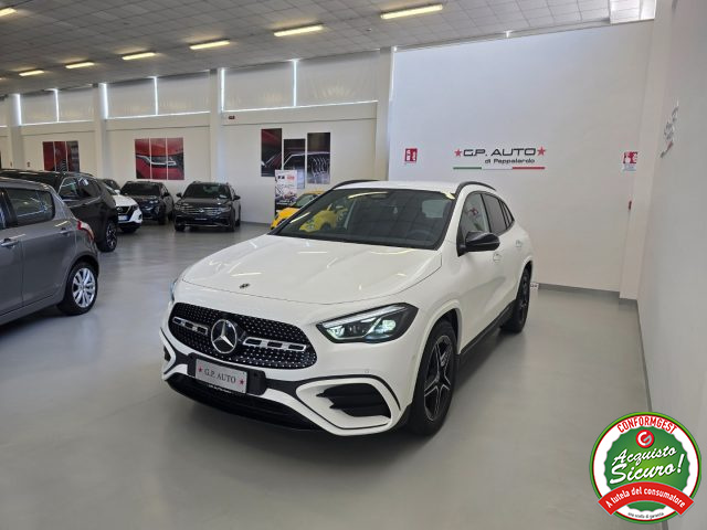 MERCEDES-BENZ GLA 200 usata, con Airbag laterali