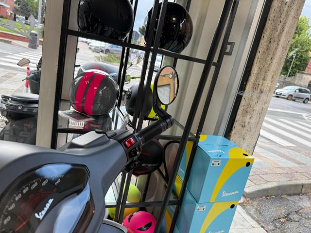 PIAGGIO Vespa 125 Primavera usata 7