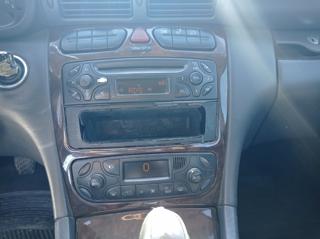 MERCEDES-BENZ C 220 usata, con Fendinebbia
