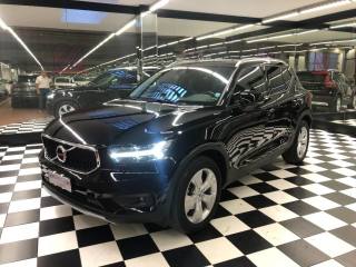 VOLVO XC40 T3 Geartronic Momentum