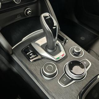 ALFA ROMEO Stelvio usata, con Touch screen