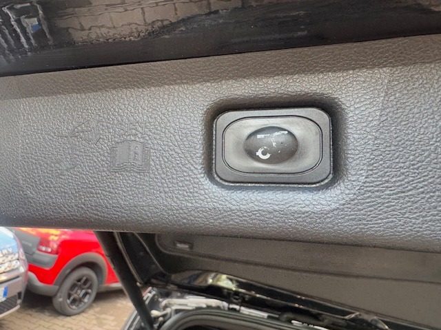 FORD S-Max usata, con Regolazione elettrica sedili