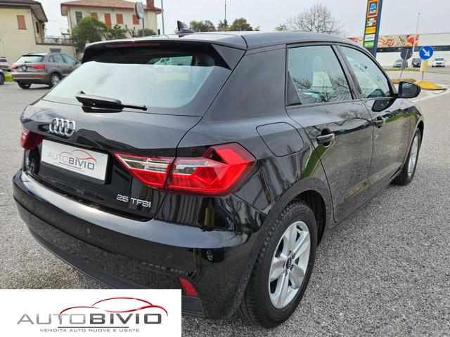 AUDI A1 usata, con Autoradio