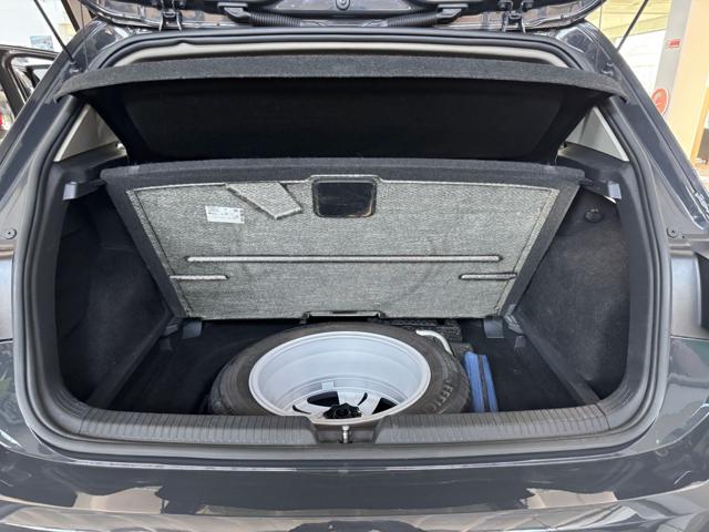 VOLKSWAGEN Golf usata, con Alzacristalli elettrici