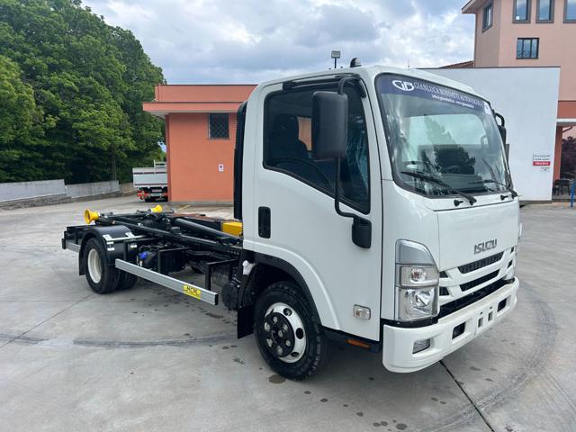 ISUZU M27 usata, con ABS