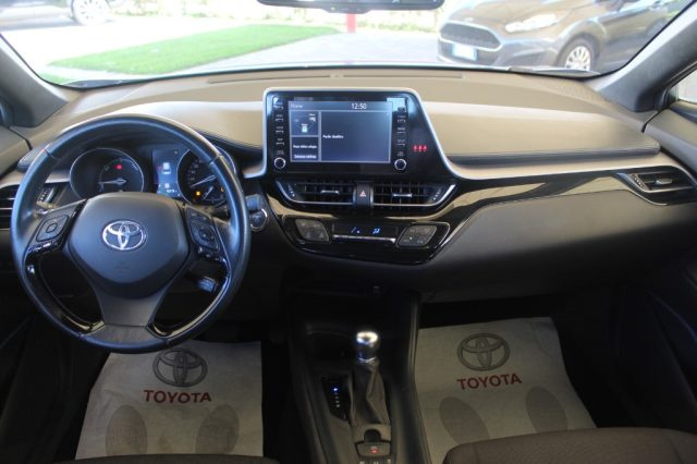 TOYOTA C-HR usata, con ESP