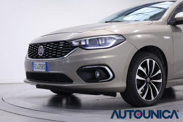 FIAT Tipo usata, con Controllo automatico clima