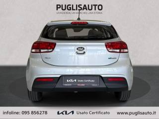KIA Rio usata, con Autoradio