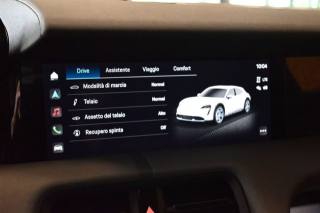 PORSCHE Taycan usata 50