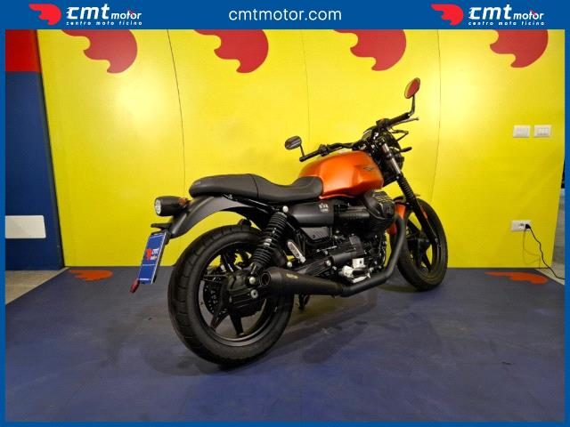 MOTO GUZZI V7 usata 8