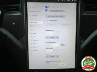 TESLA Model S usata, con Boardcomputer