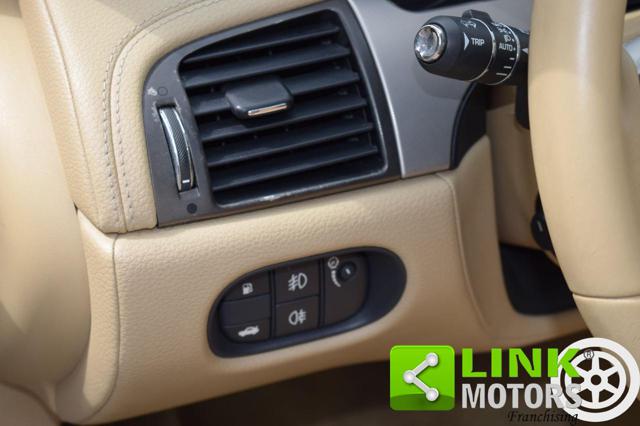 JAGUAR XK usata, con Adatto a portatori di handicap