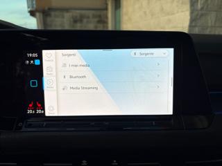 VOLKSWAGEN Golf GTI usata, con Sensori di parcheggio anteriori