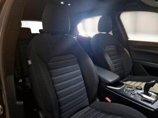 ALFA ROMEO Stelvio usata, con Chiusura centralizzata