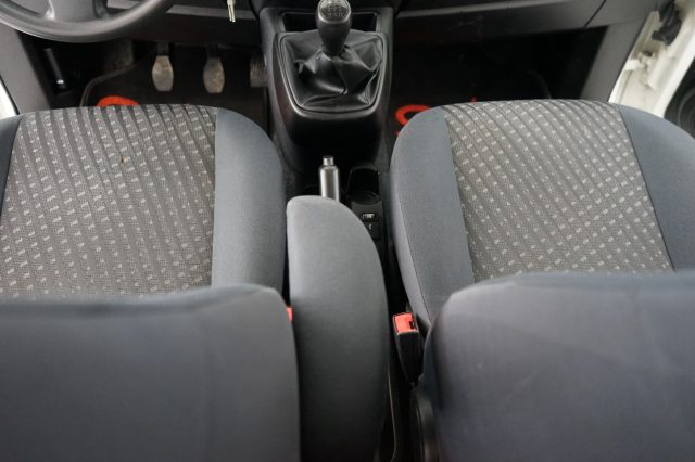 PEUGEOT Bipper usata 36