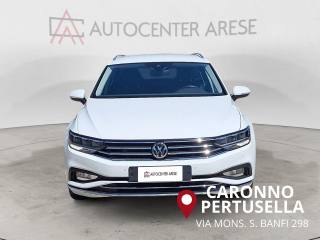 VOLKSWAGEN Passat Variant usata, con Cerchi in lega