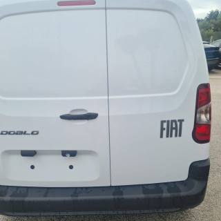 FIAT Doblo usata, con Sensori di parcheggio posteriori
