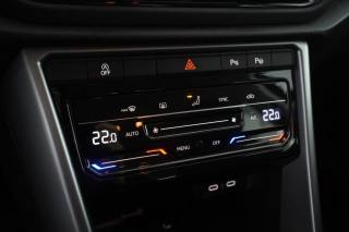 VOLKSWAGEN T-Roc usata 17