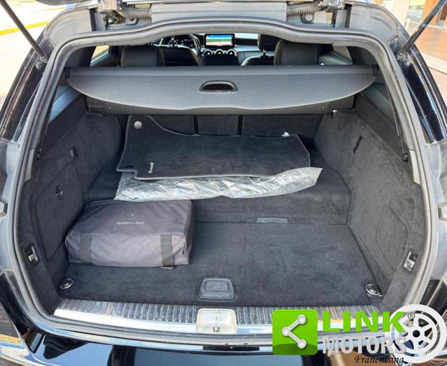 MERCEDES-BENZ C 300 usata, con Sistema di navigazione