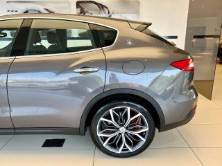 MASERATI Levante usata, con Controllo trazione