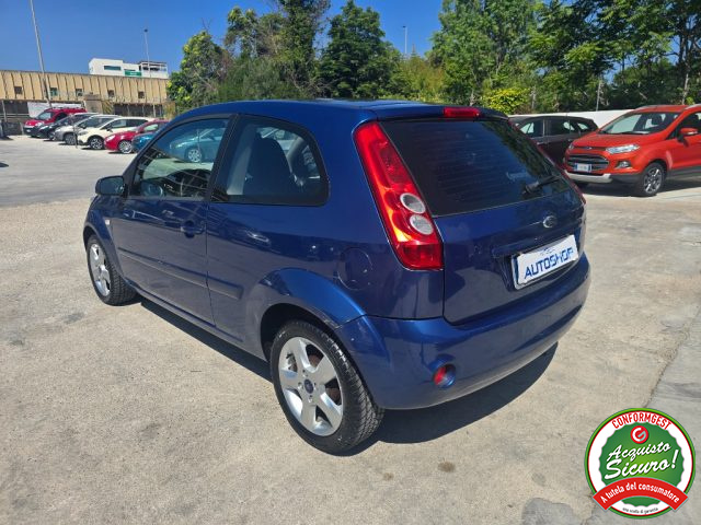FORD Fiesta usata, con Cerchi in lega
