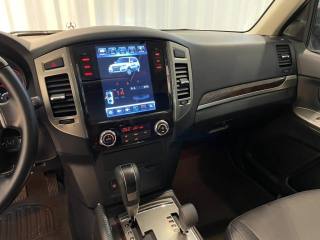 MITSUBISHI Pajero usata, con Controllo trazione