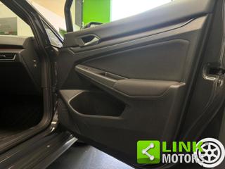 VOLKSWAGEN Golf usata, con Fari direzionali