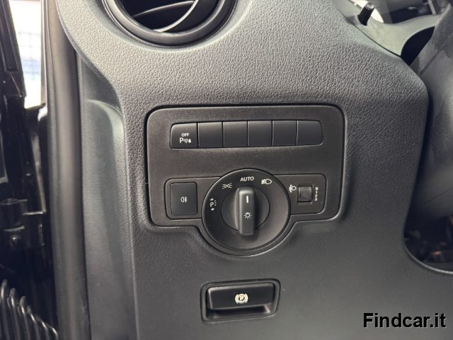 MERCEDES-BENZ Vito usata 11